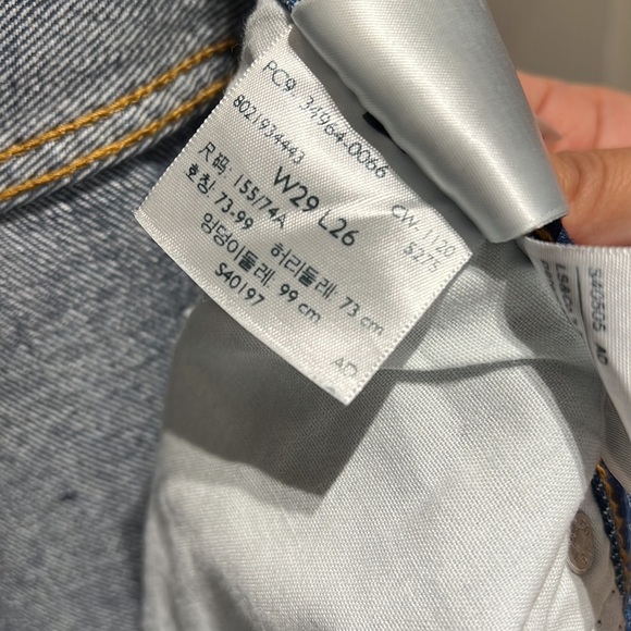 Levi’s Jean - Picture 14 of 14